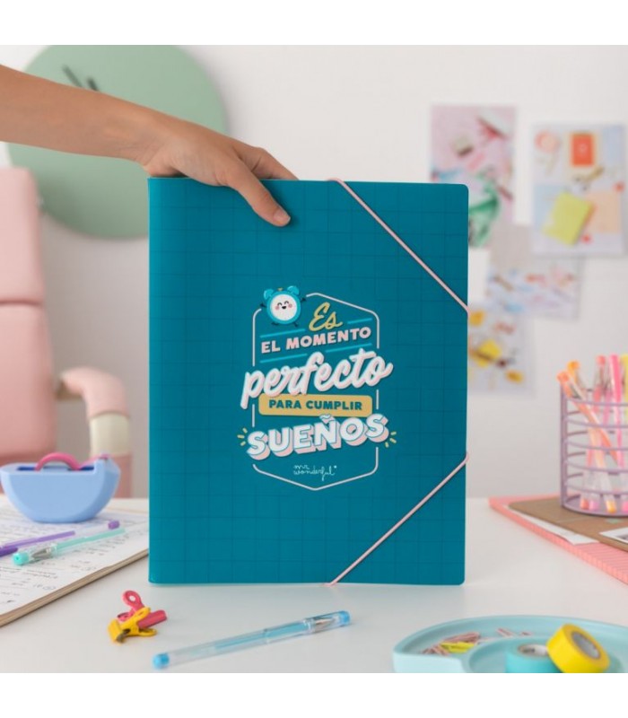 Carpeta con hojas transparentes - Es el momento pe