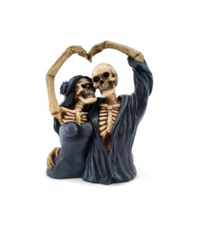 Skeleton Couple Heart Arms